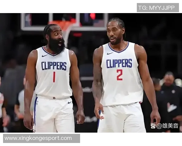 小琼斯坚定表示无论首发与否始终专注盯防对手核心球员并勇敢出手 小琼斯坚定表示无论首发与否始终专注盯防对手核心球员并勇敢出手