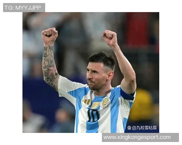 梅西在社交媒体分享照片宣布前往阿根廷国家队报到的喜悦心情