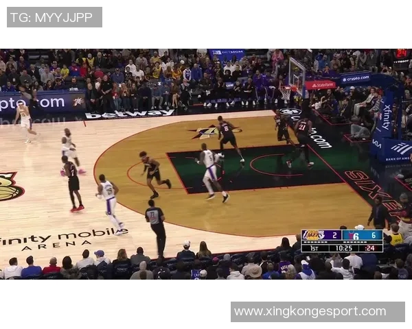 詹姆斯助力八村频频攻筐展现默契配合引发球迷热议