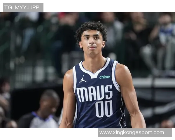 浓眉称赞克里斯蒂交易后表现提升如鱼得水展现出色状态 浓眉称赞克里斯蒂交易后表现提升如鱼得水展现出色状态