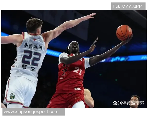 北京男篮外援斯佩尔曼奥莫特杰曼正式集结备战新赛季