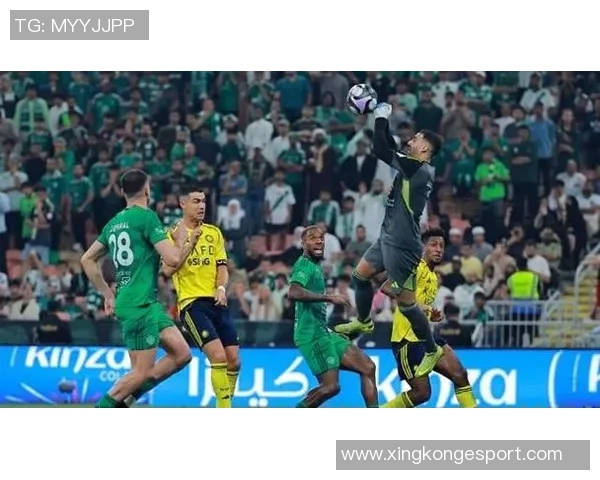 下半场菲利克斯冷箭抽射助利雅得胜利扳平比分精彩瞬间